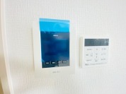 【モニター付きインターホン】