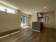 春日市一の谷１丁目 新築一戸建て【新築一戸建て】