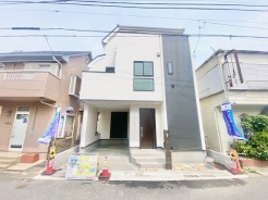 がっちりした骨組で安心♪保険により万が一の瑕疵(欠陥)補修費用を１０年間サポート！１０年保証付きの新築一戸建です♪