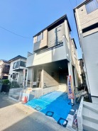 足元から温まる床暖房付きのLDK19帖以上！ウォークインクローゼット、バルコニー×2