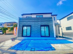 フラット３５Ｓ利用可能ですよ♪固定金利なので月々の支払が安定し、家計にゆとりが生まれますね♪
