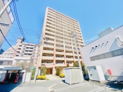 JR内房線・外房線「本千葉」駅　徒歩2分
駅チカマンション