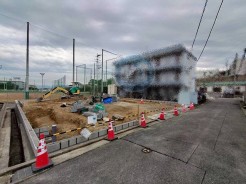 【全体写真】（2025年10月下旬に撮影）
家族の笑顔があふれる未来へ。
やさしい風と緑に包まれた街で、新しい暮らしが始まります。
建築中の為、お近くのモデルハウスをご案内いたします(^^)/