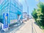 現地前面道路　7月撮影