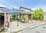 閑静な住宅街です。近隣には大型商業施設が多数あります。
