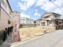 木造3階建ての全2棟。