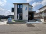 【2号棟】
日当たりを確保しやすい人気の角地！
耐震等級3取得の安心な住まい◎
ご質問等ございましたら、お気軽にお問い合わせください(^^)/